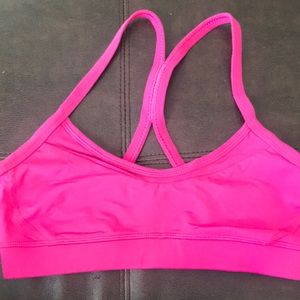 Lululemon spots bra